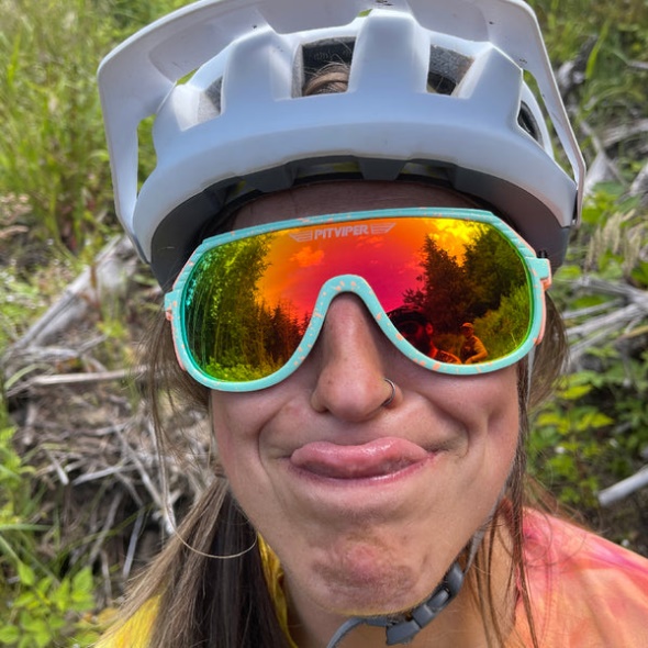 The Peaches and Green Grand Prix Pit Viper