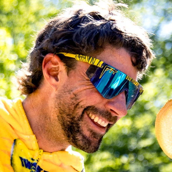 The Twea Party 2 2000s Pit Viper